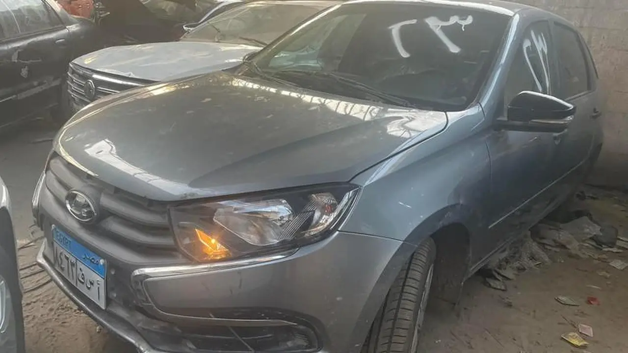 مزاد علني لبيع سيارات وبضائع جهات حكومية.. تعرف على التفاصيل والموعد